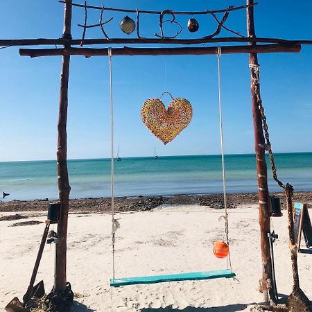 Pachamama Holbox - Hostel & Private Apartments Екстериор снимка