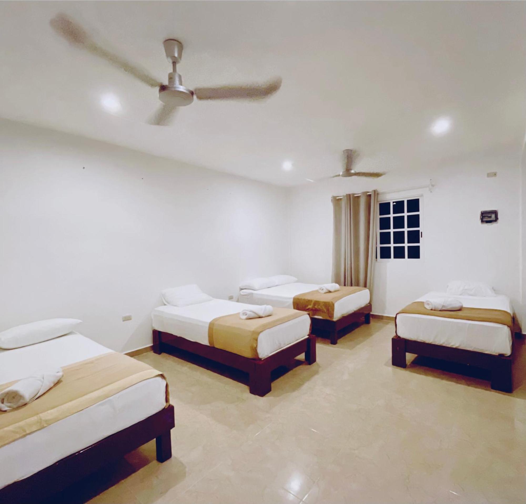 Pachamama Holbox - Hostel & Private Apartments Екстериор снимка