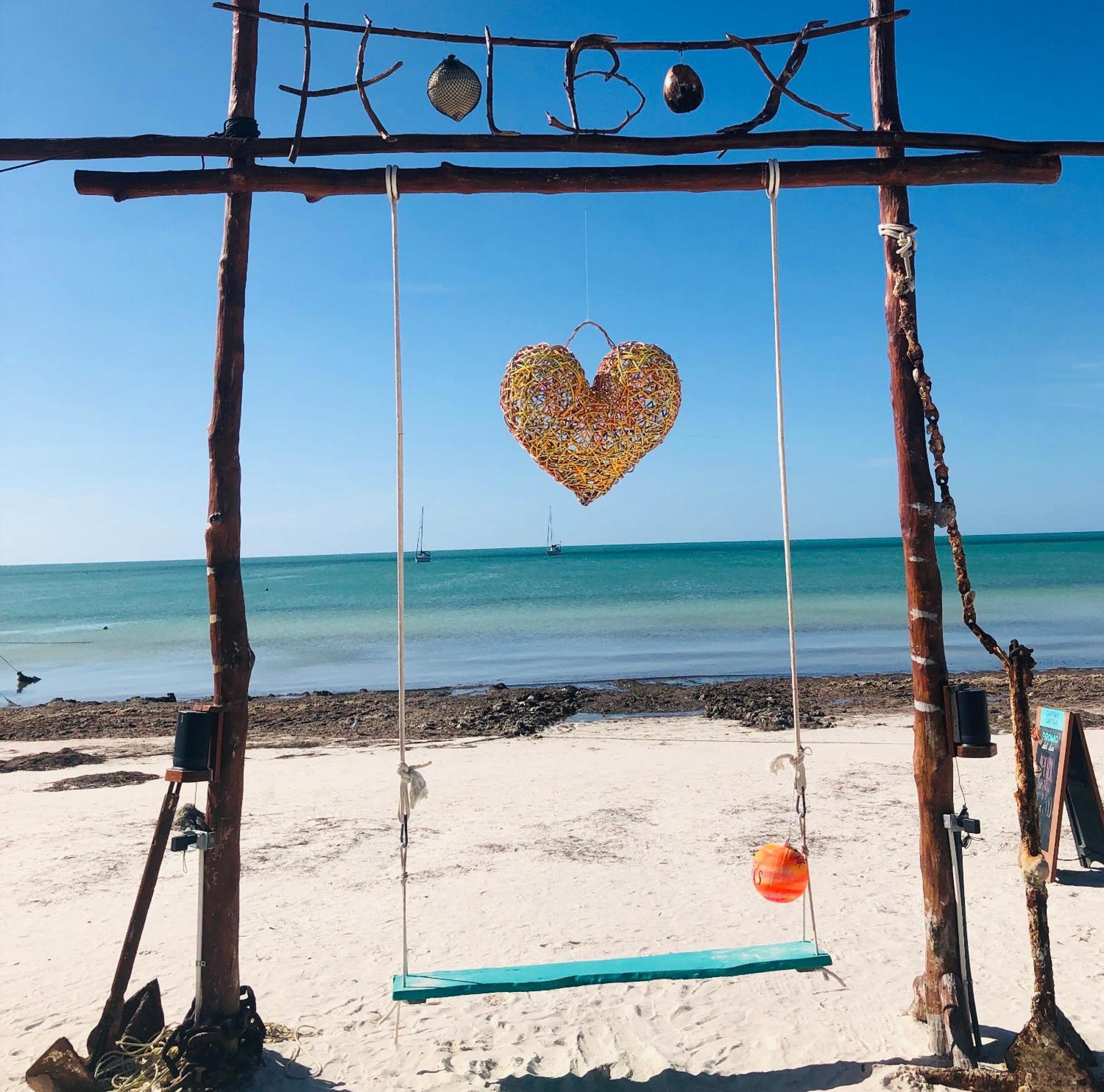 Pachamama Holbox - Hostel & Private Apartments Екстериор снимка